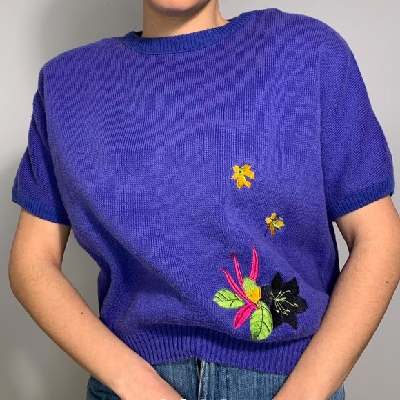 VINTAGE LILIAC KNIT FLOWER EMBROIDERED BIGGEST PUFFY SHORT SLEEVE SWEATER - Picture 2 of 4